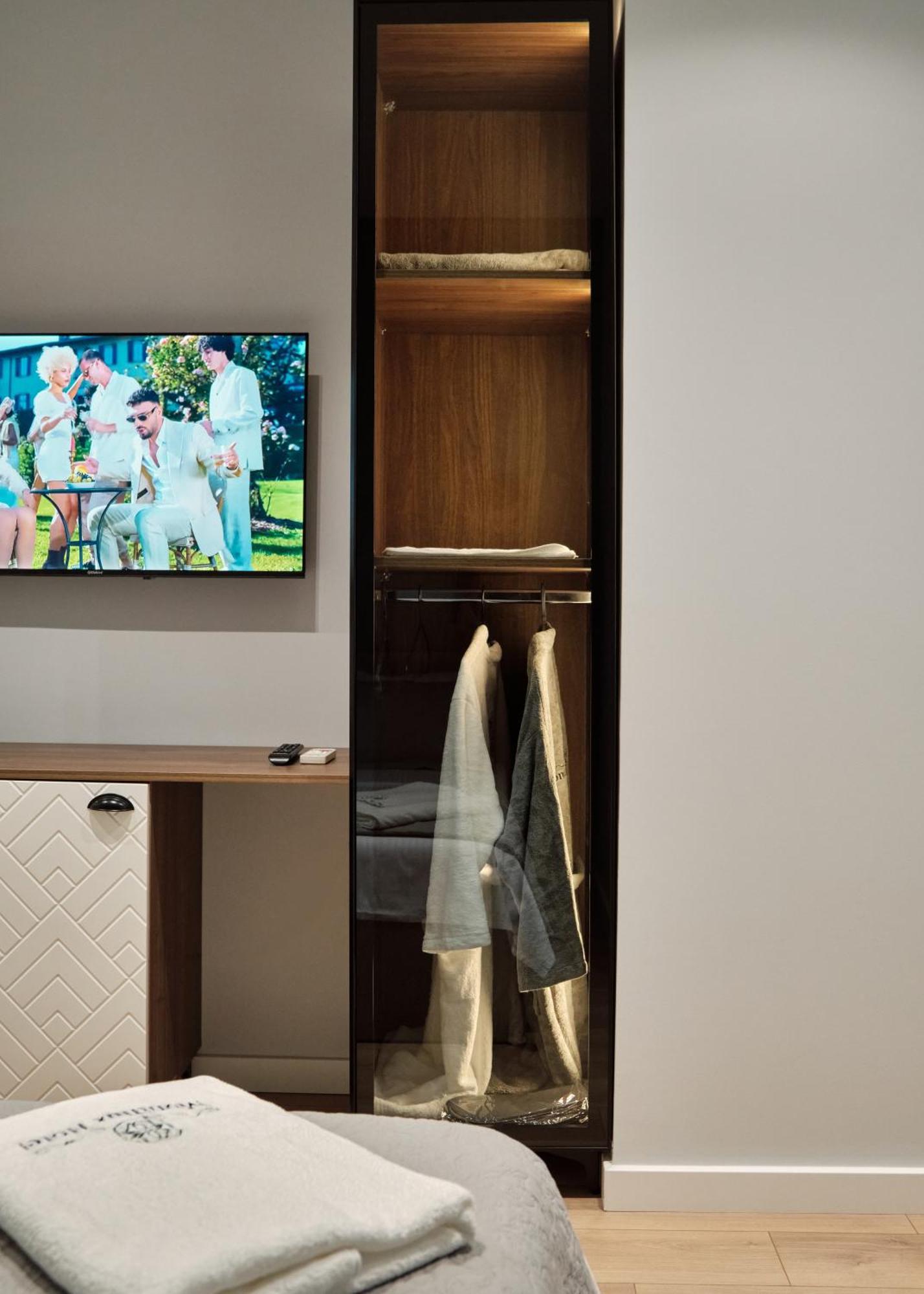 Boks Montflux Hotel מראה חיצוני תמונה