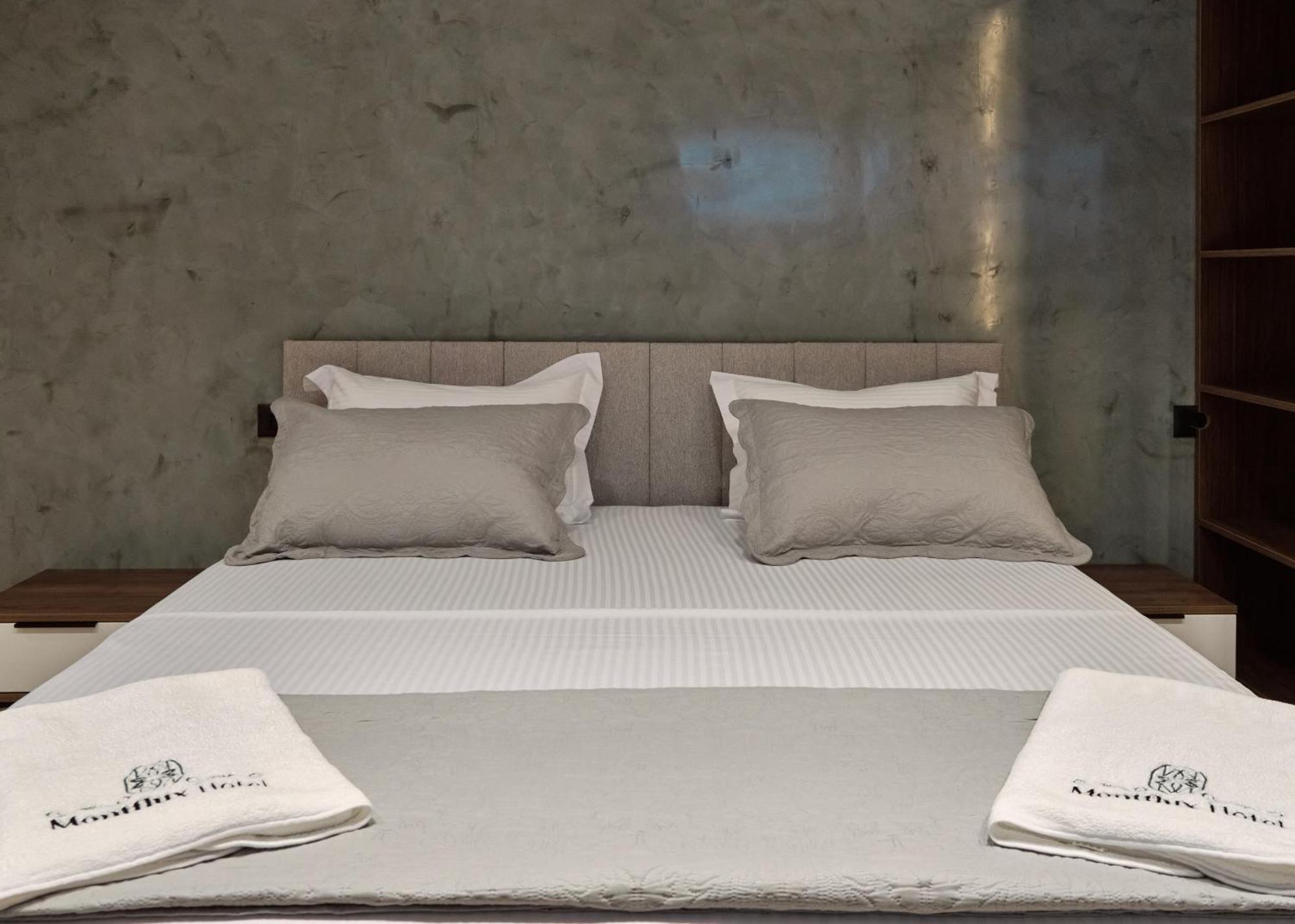 Boks Montflux Hotel מראה חיצוני תמונה